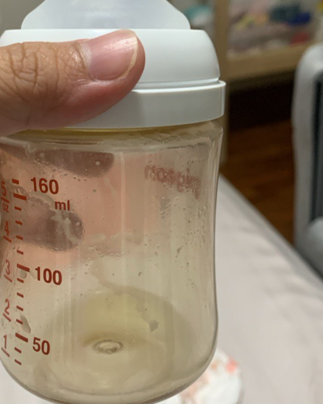 Returning to Work While Breastfeeding: How to Pump and Store Milk Without Stress